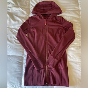 Burgundy Lululemon exercise/running jacket